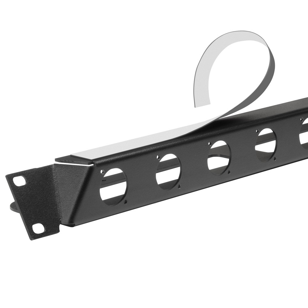 Adam Hall 19" Parts 872230 - 19" Angled Rack Panel for 8 x D-TYPE Sockets